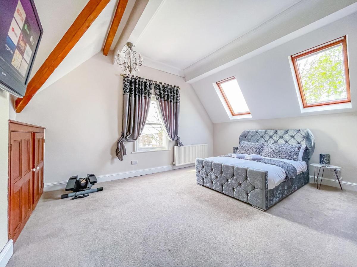 *o* O.manor Setup For Your Amazing Relaxed With Free Parking & Fast Free Wifi *o* Holiday home Leeds (West Yorkshire)
